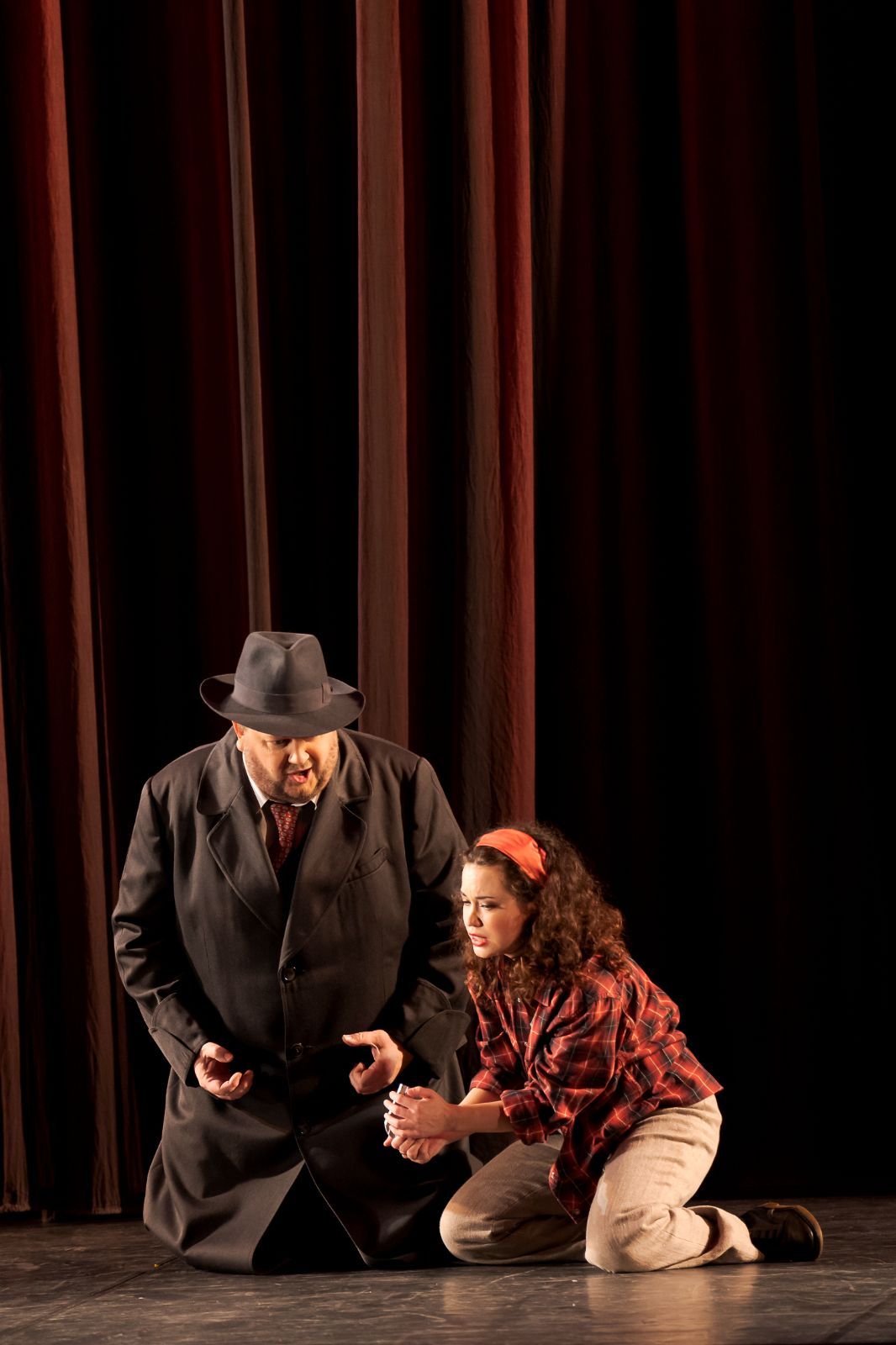 Heather Engebretson (Violetta Valery) und James Rutherford (Giorgio Germont) © Werner Kmetitsch