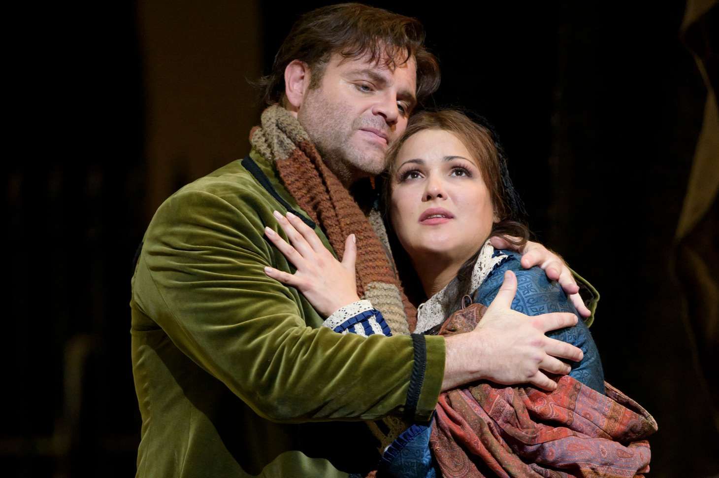 Joseph Calleja (Rodolfo) and Anna Netrebko (Mimì) in <i>La bohème</i> © ROH | Bill Cooper (2015)