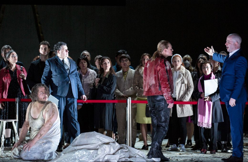 Robert Watson (Florestan), Ingela Brimberg (Leonore) und Thomas Lehman (Don Fernando) &copy; Bernd Uhlig