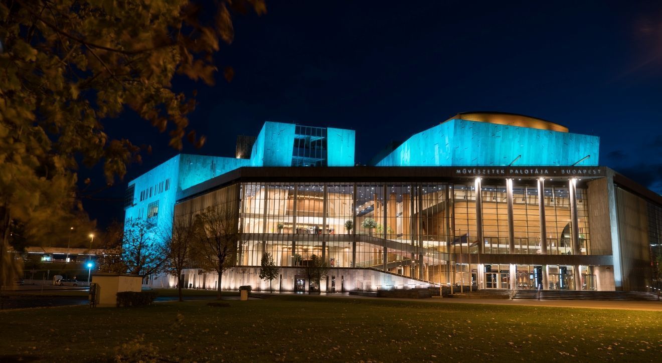 Müpa at night &copy; David Karlin | Bachtrack Ltd