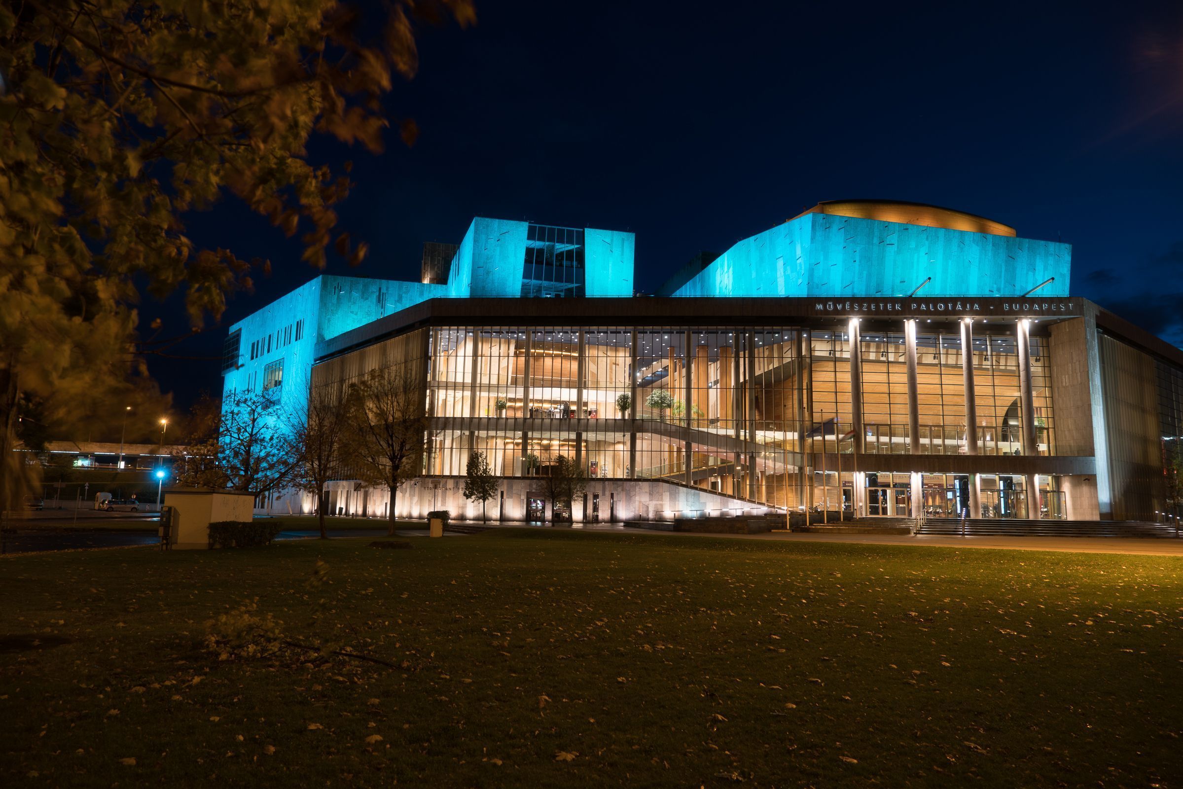 Müpa at night &copy; David Karlin | Bachtrack Ltd