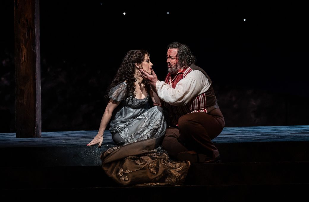 Malin Byström (Tosca) and Gwyn Hughes Jones (Cavaradossi) © Clive Barda