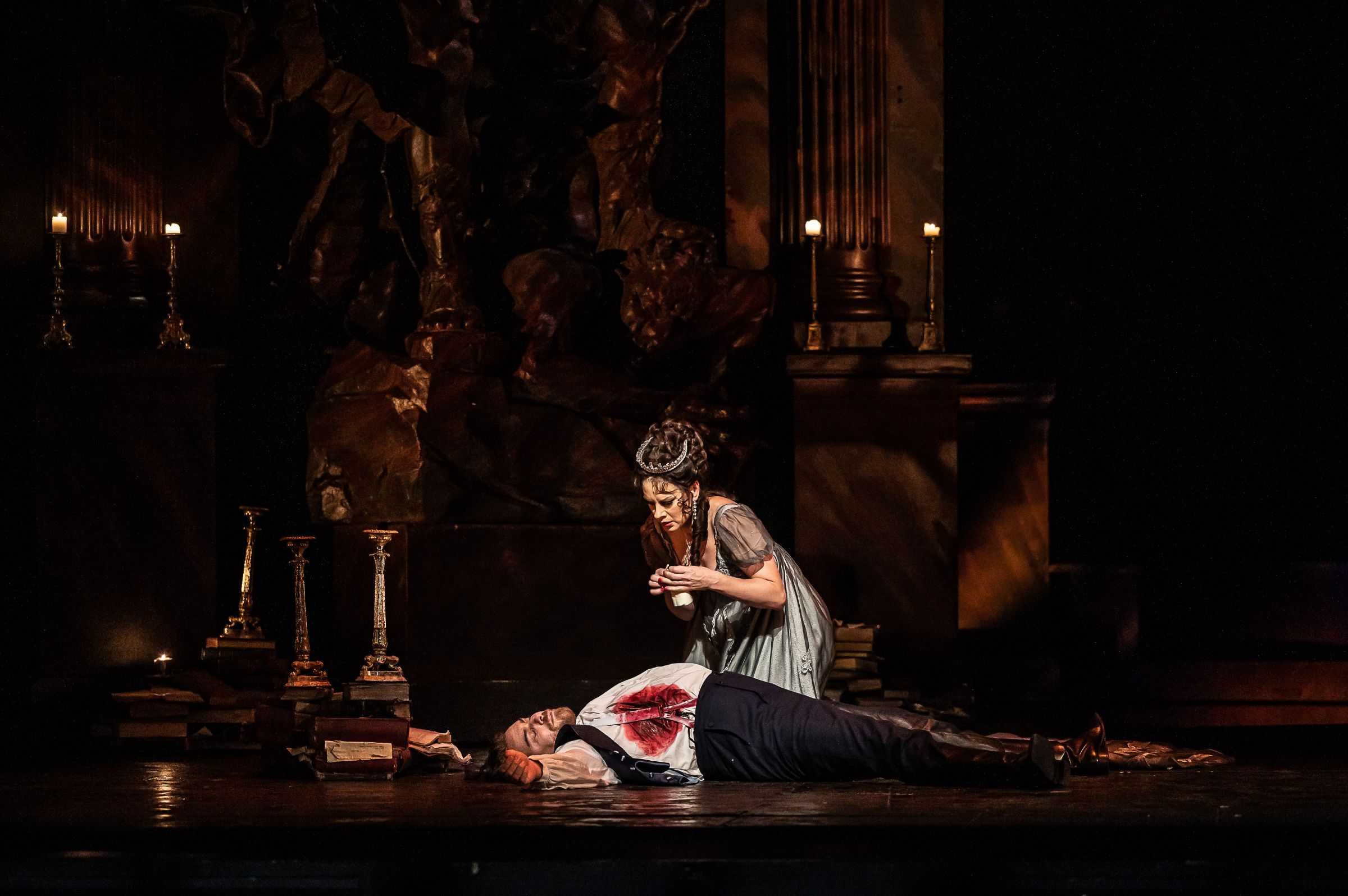 Gabriele Viviani (Scarpia) and Malin Byström (Tosca) © Clive Barda