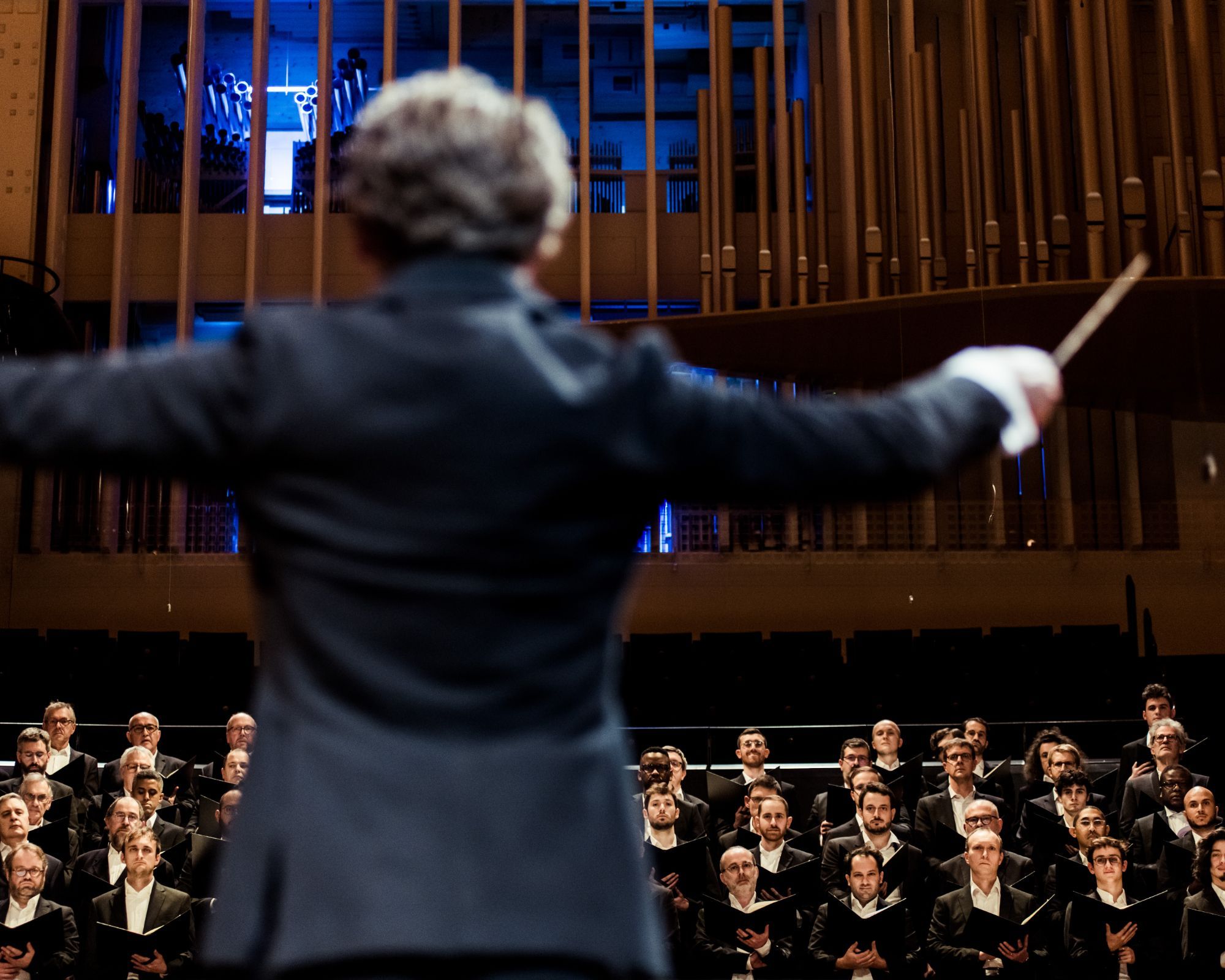 Klaus Mäkelä et le Chœur de l'Orchestre de Paris © Mathias Benguigui