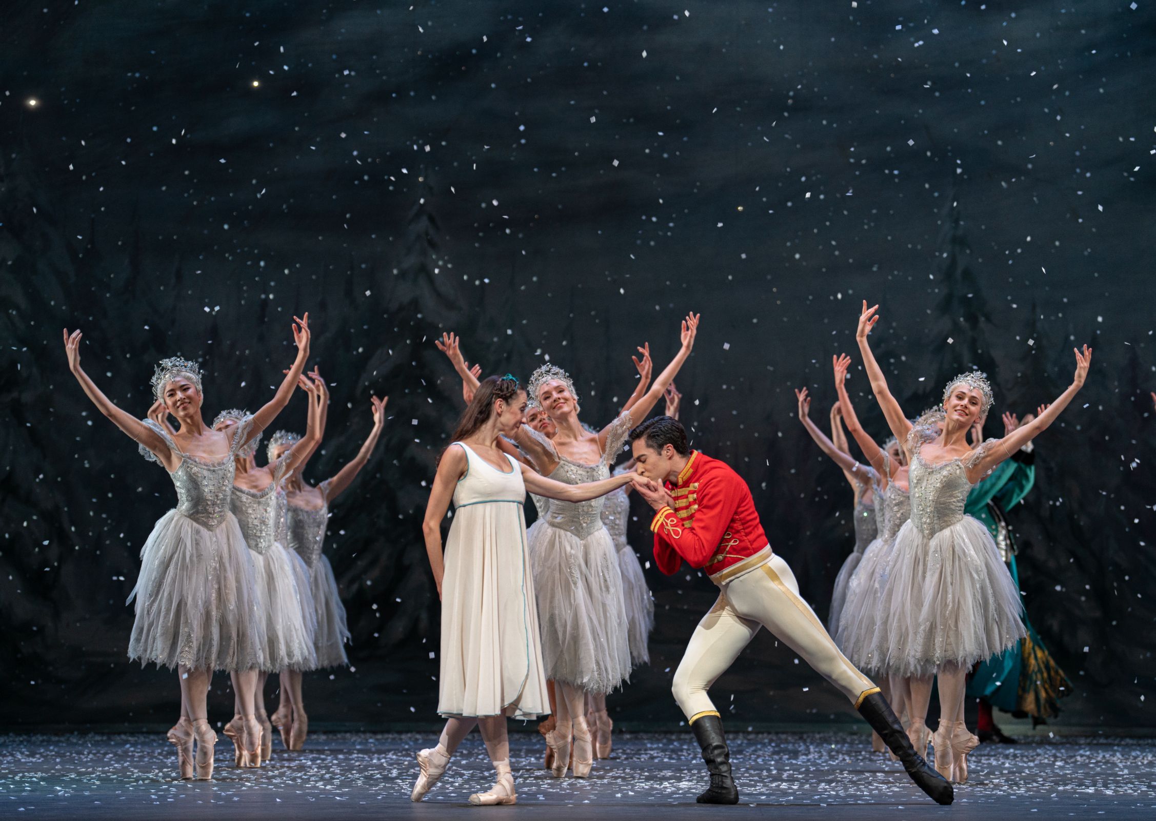Isabella Gasparini (Clara) and James Hay (Hans-Peter) &copy; ROH | Asya Verzhbinsky