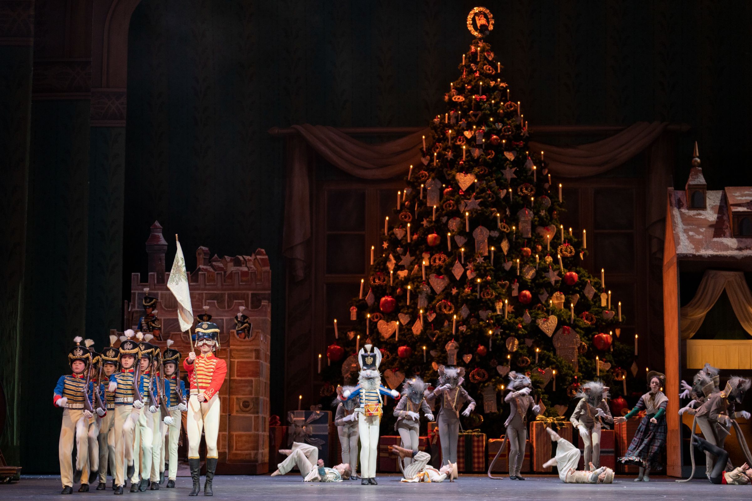 James Hay (Nutcracker) and the children of the Royal Ballet School &copy; ROH | Asya Verzhbinsky