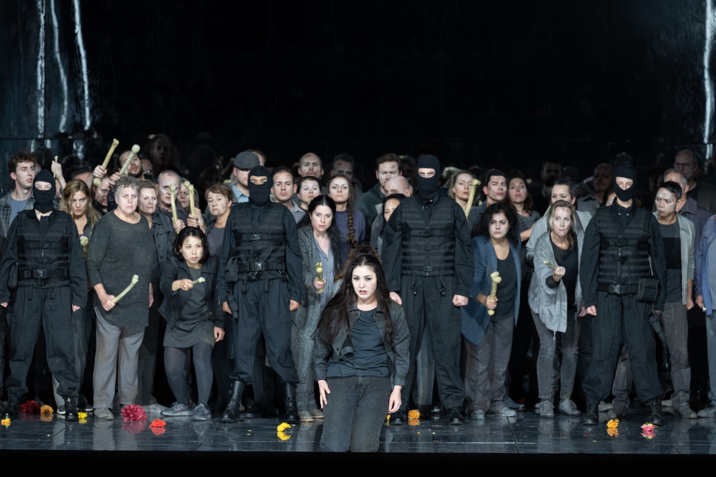 Kristina Mkhitaryan (Liù) &copy; Monika Rittershaus | Dutch National Opera