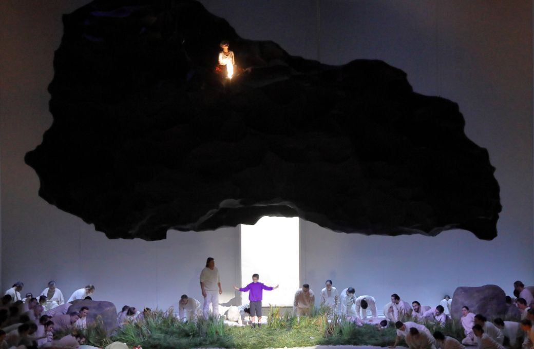 <i>Lohengrin</i> © Wilfried Hösl