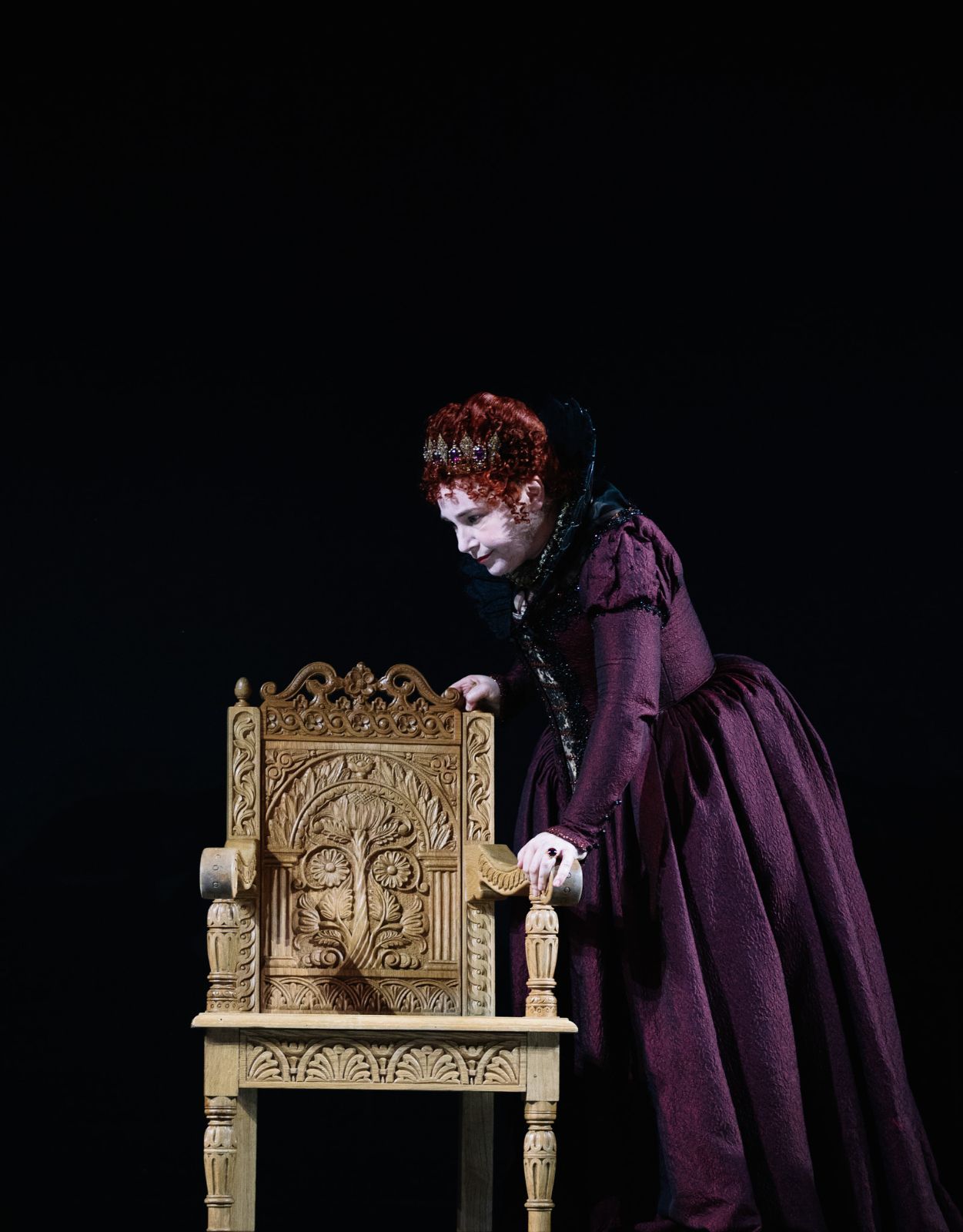 Christine Rice (Elizabeth I) &copy; Nirah Sanghani