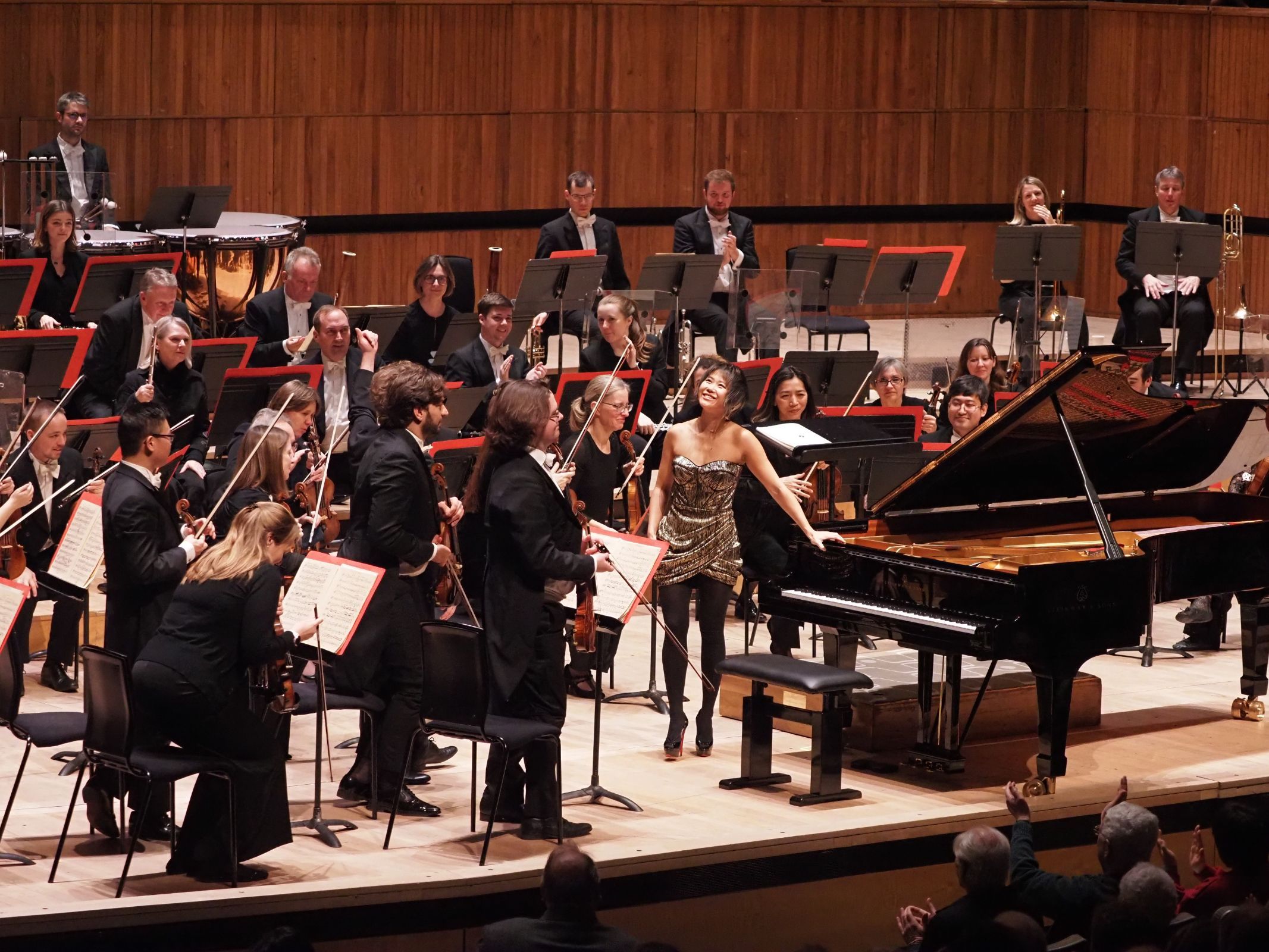 Yuja Wang and the Philharmonia &copy; Sisi Burn