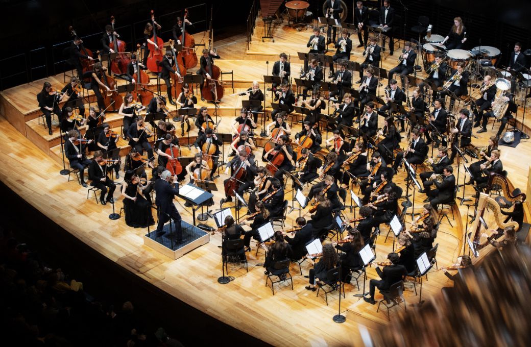 Michael Schønwandt et l'Orchestre Français des Jeunes à la Philharmonie © William Beaucardet