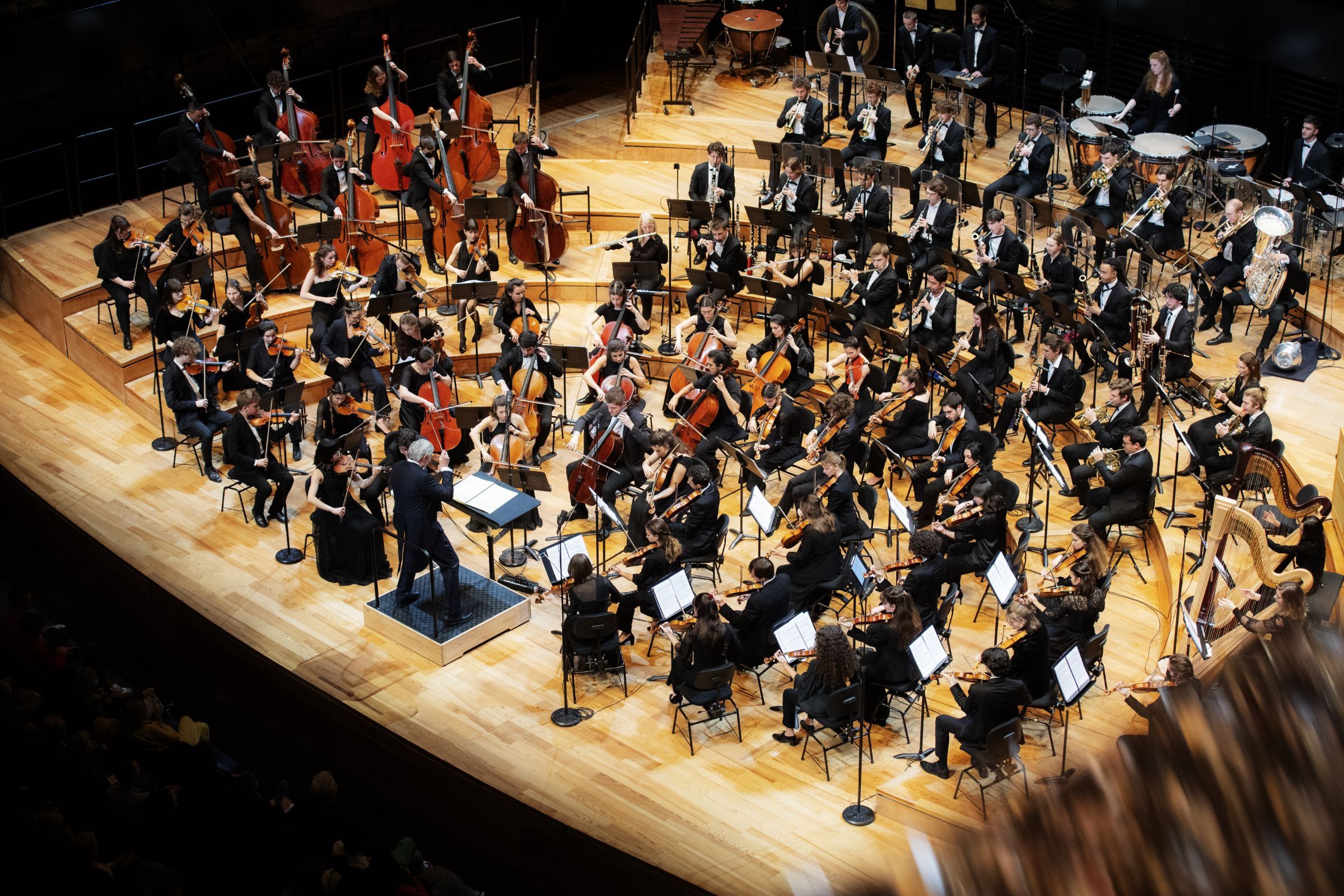 Michael Schønwandt et l'Orchestre Français des Jeunes à la Philharmonie © William Beaucardet