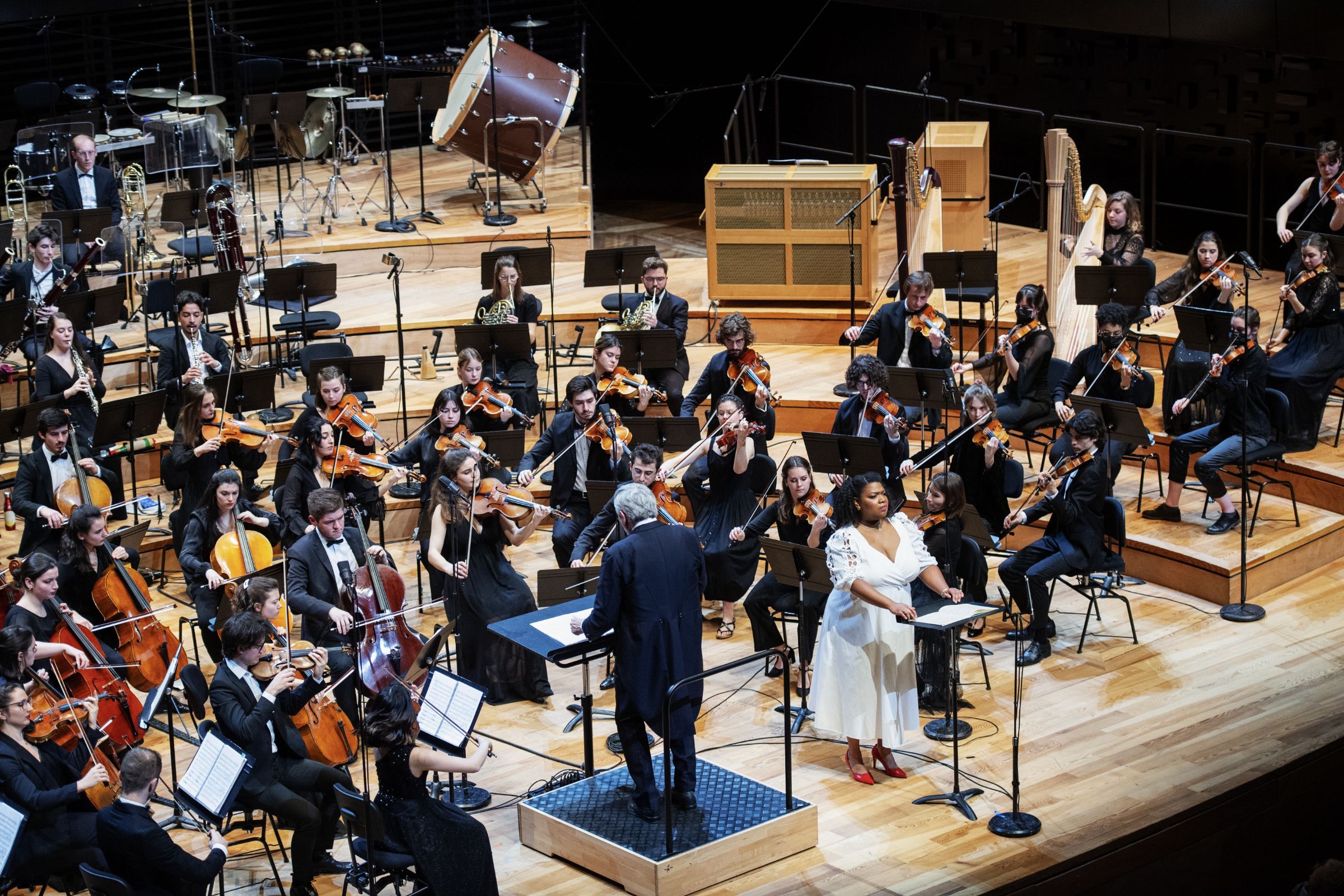 Michael Schønwandt, Marie-Laure Garnier et l'OFJ à la Philharmonie © William Beaucardet