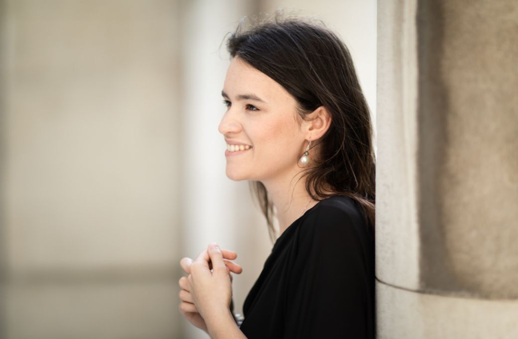Helen Charlston &copy; Benjamin Ealovega