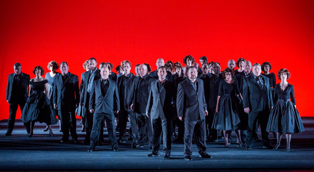 Welsh National Opera Chorus &copy; Robert Workman