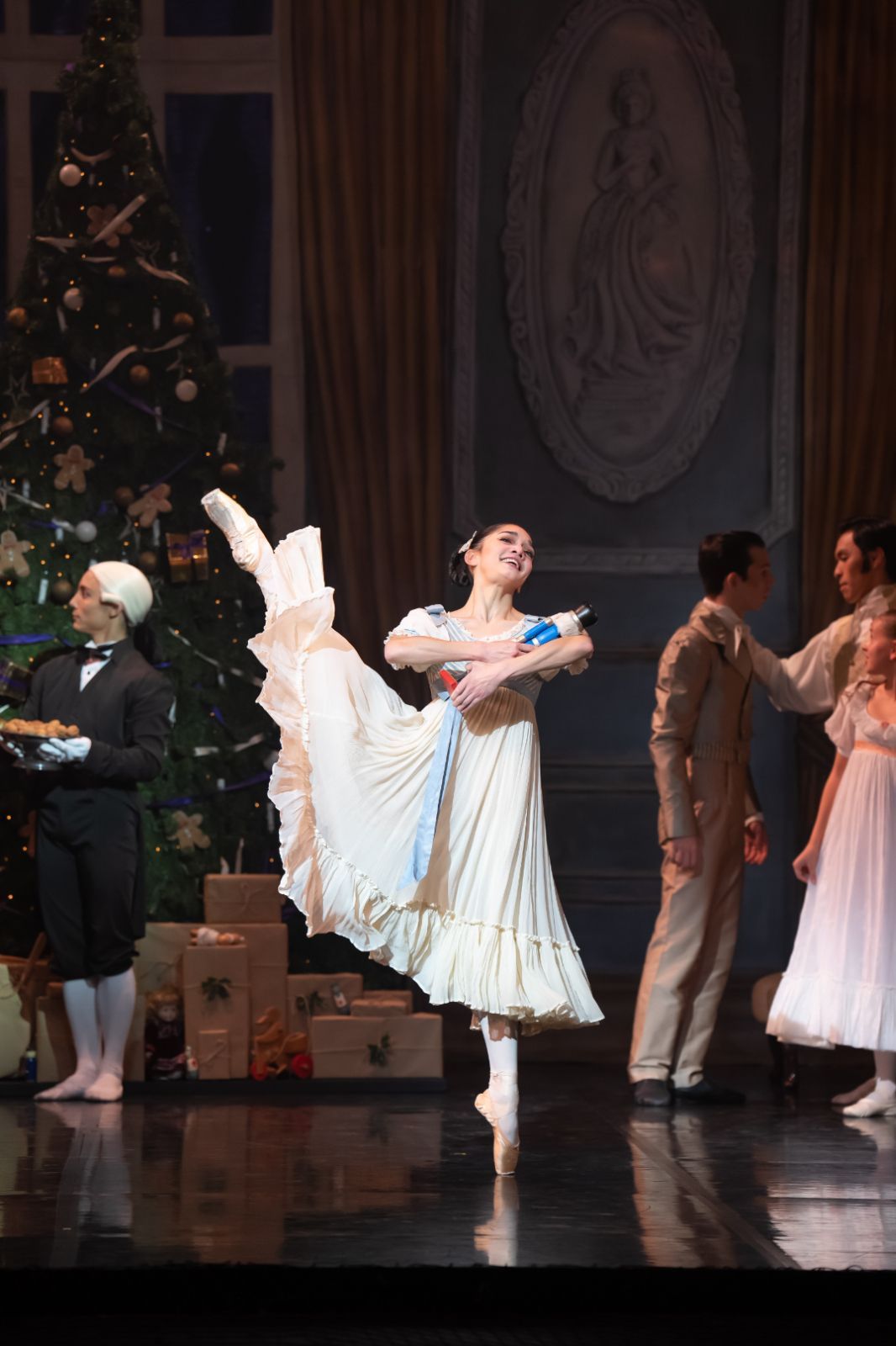 Rachael Gillespie <i>The Nutcracker</i> © Bill Cooper