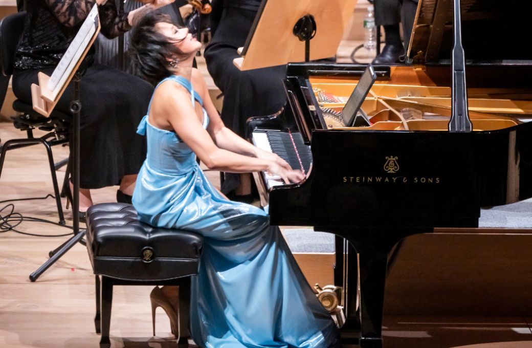 Yuja Wang plays Magnus Lindberg in New York Philharmonic's first ...