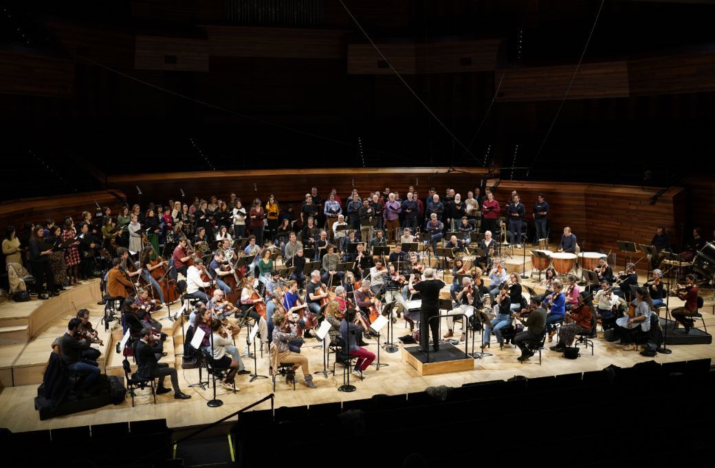 Philippe Herreweghe dirige une répétition de la <i>Neuvième Symphonie</i> de Beethoven © Christophe Abramowitz / Radio France