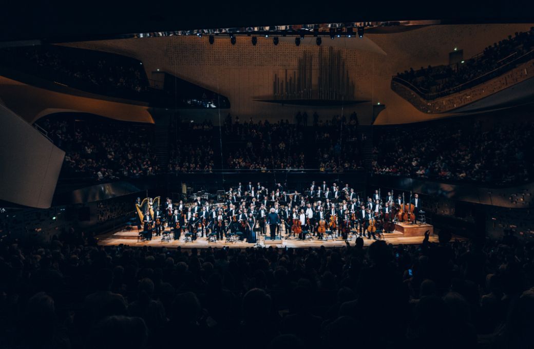 Simon Rattle et le LSO à la Philharmonie de Paris © Alexandre Wallon / Cheeese