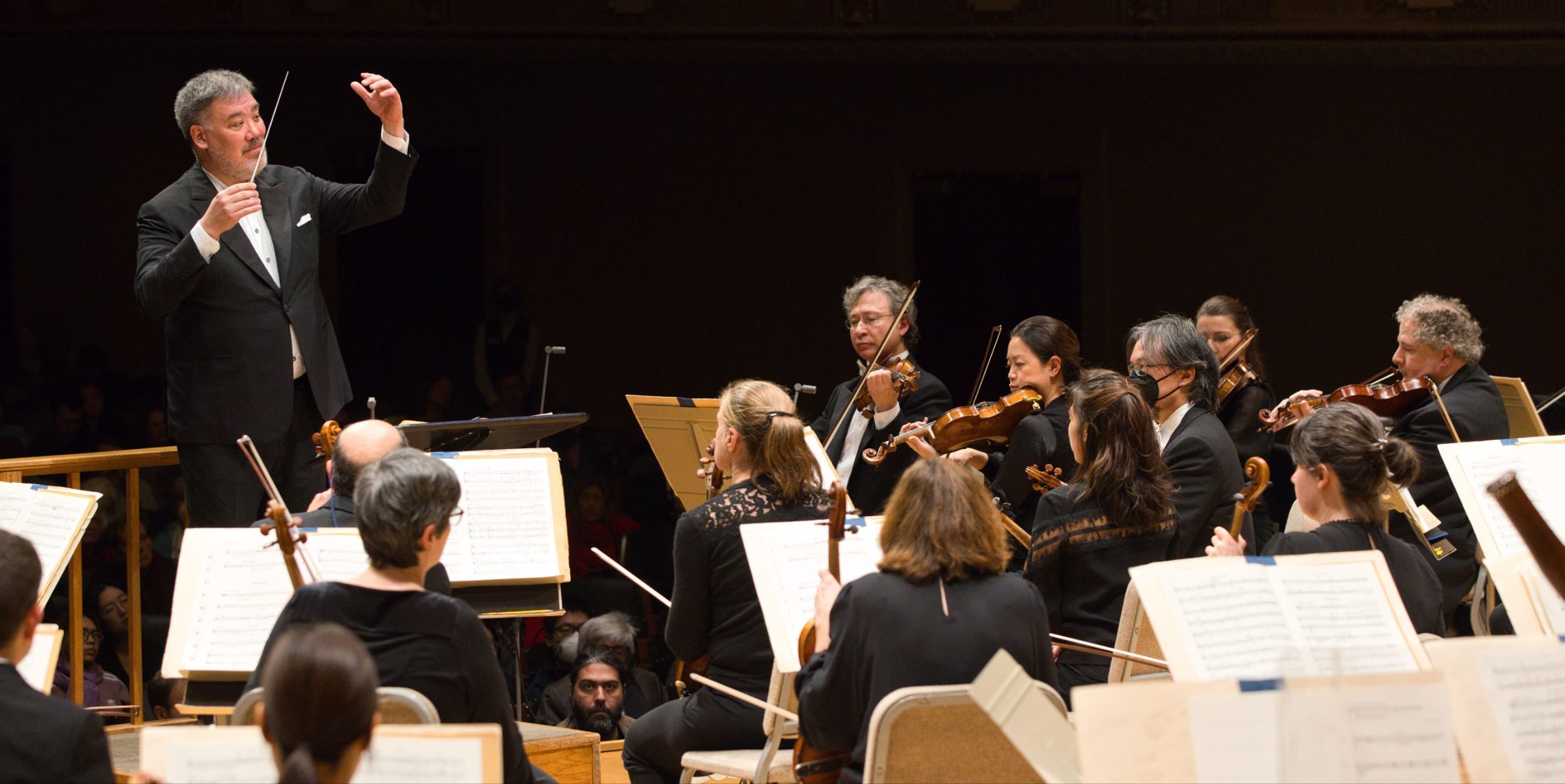 Alan Gilbert conducts the Boston Symphony Orchestra &copy; Hilary Scott