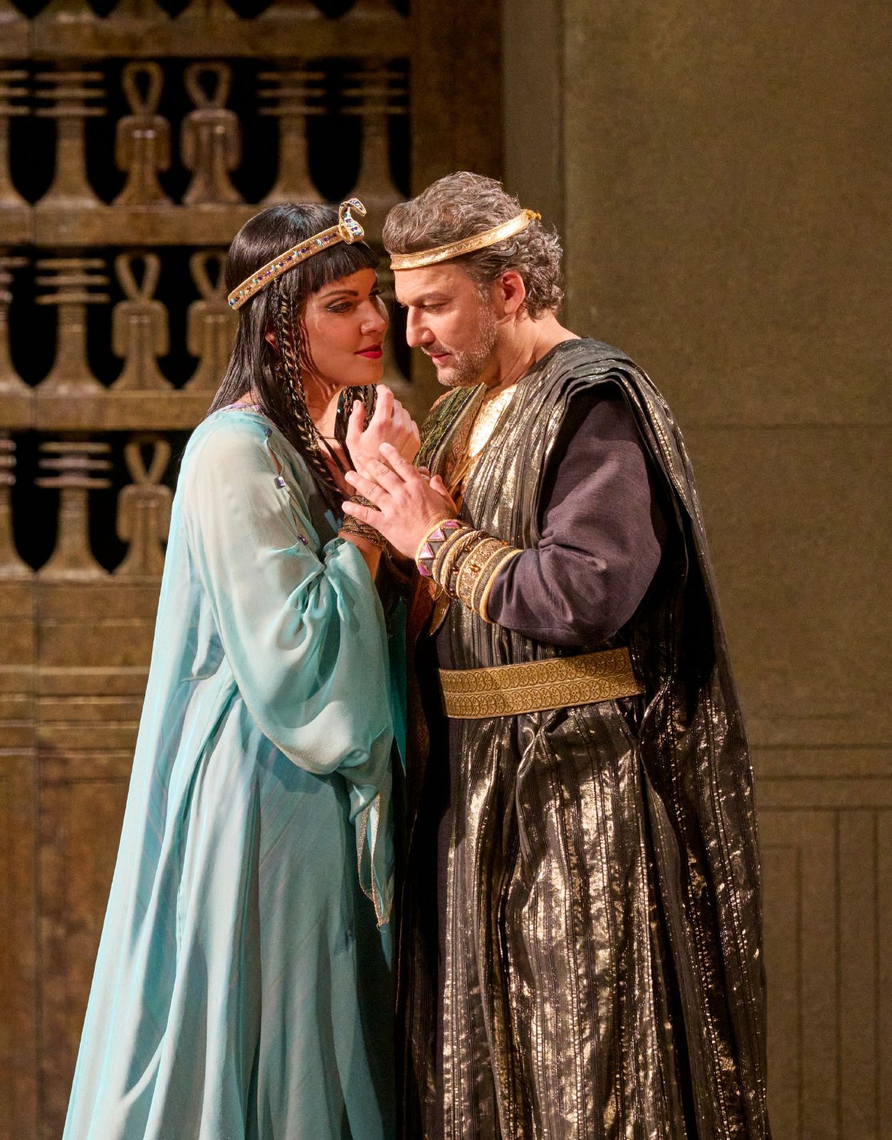 Elīna Garanča (Amneris) und Jonas Kaufmann (Radames) © Wiener Staatsoper | Michael Pöhn