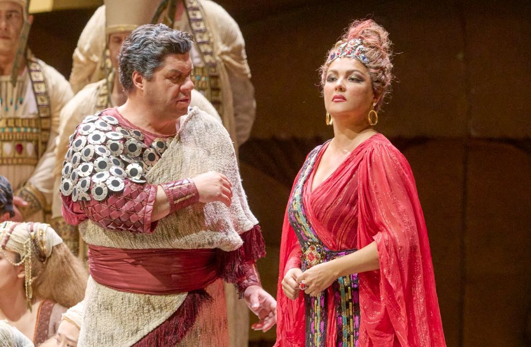 Luca Sali (Amonasro) und Anna Netrebko (Aida) © Wiener Staatsoper | Michael Pöhn