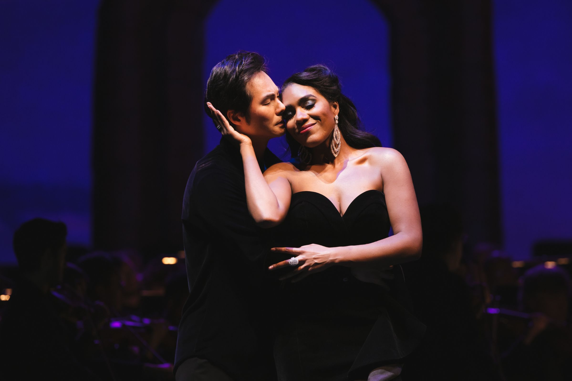 Yonghoon Lee (Samson) and J'Nai Bridges (Dalila) © Sunny Martini