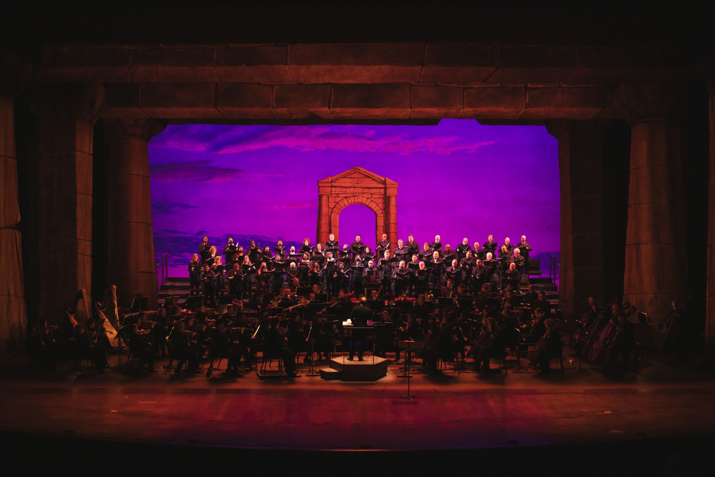 <i>Samson et Dalila</i> at Seattle Opera © Sunny Martini