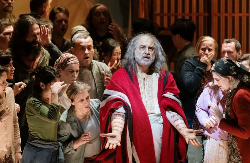 <i>Moïse et Pharaon</i> à l'Opéra de Lyon © Blandine Soulage