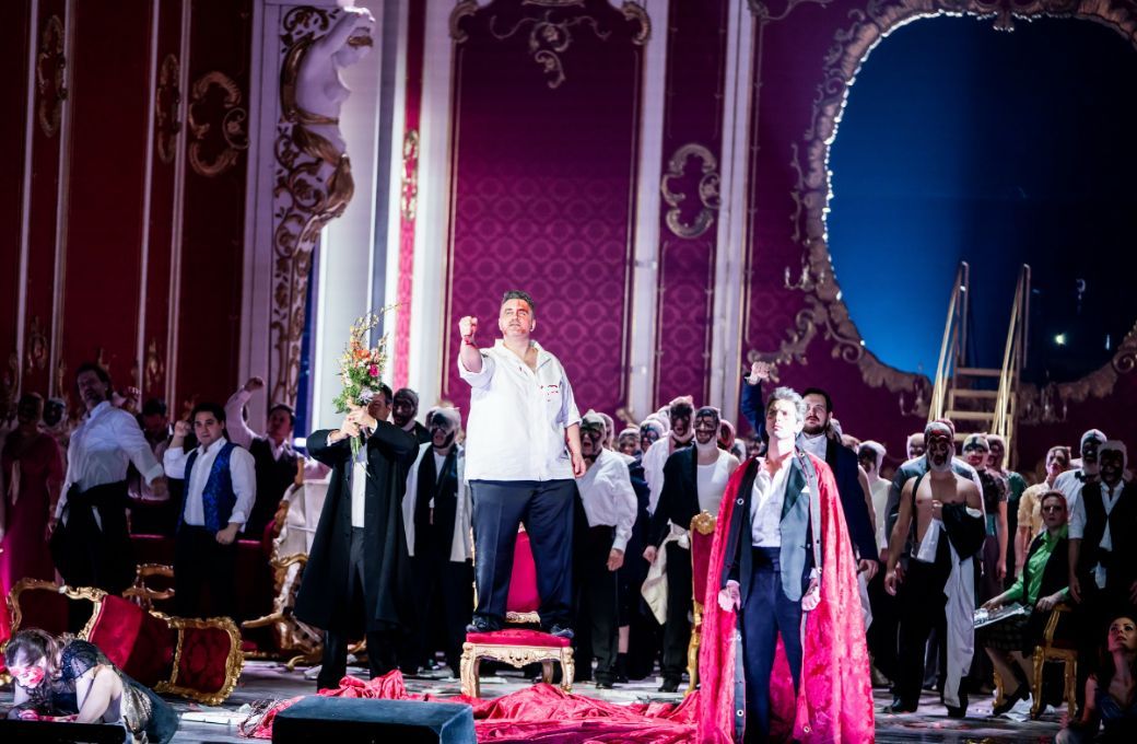 <i>War and Peace</i> &copy; Valter Berecz | Hungarian State Opera