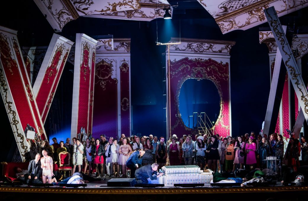 <i>War and Peace</i> &copy; Valter Berecz | Hungarian State Opera
