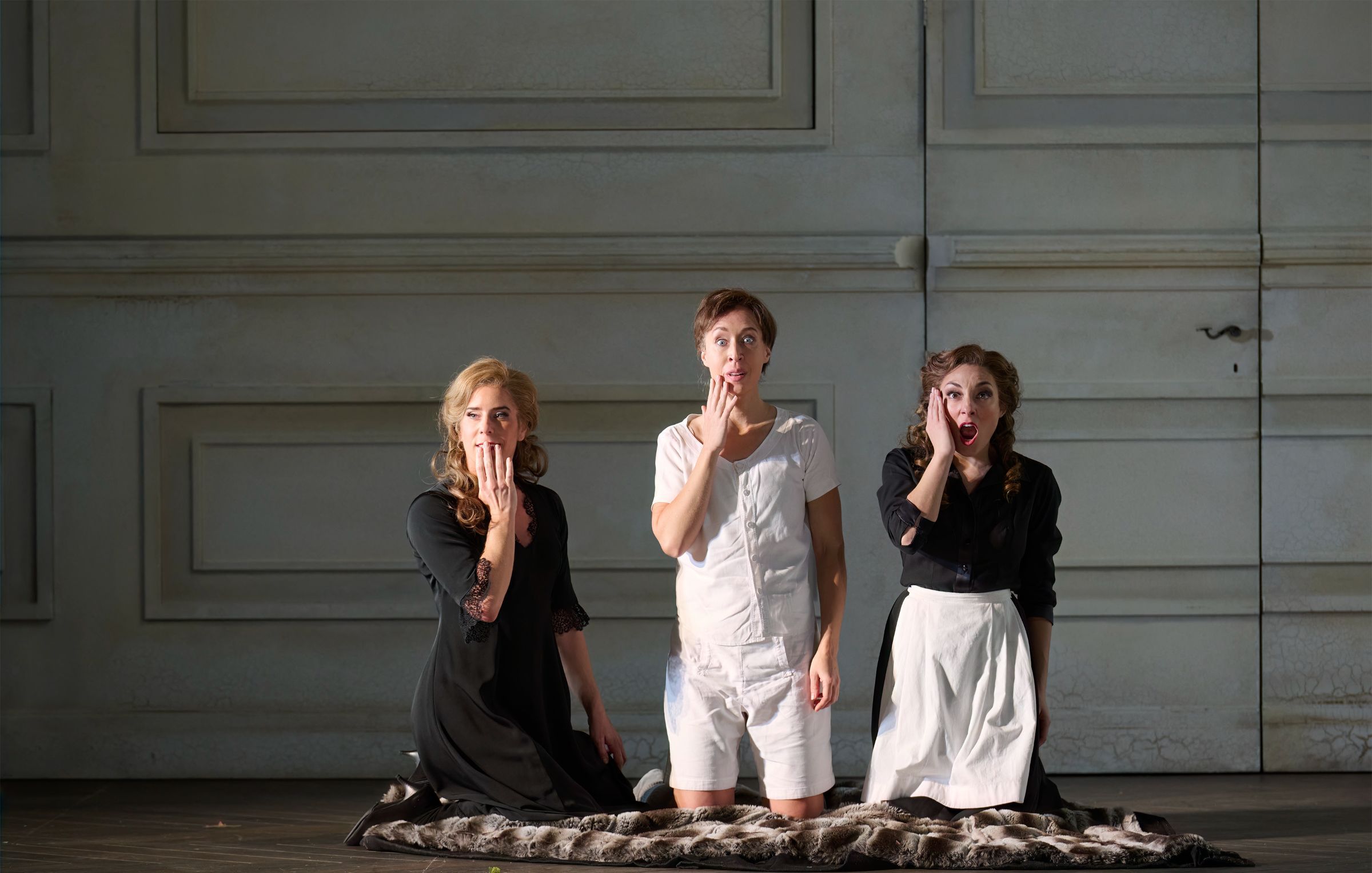 Lauren Fagan (Countess), Emily Fons (Cherubino) and Andrea Carroll (Susanna) &copy; Michael Cooper