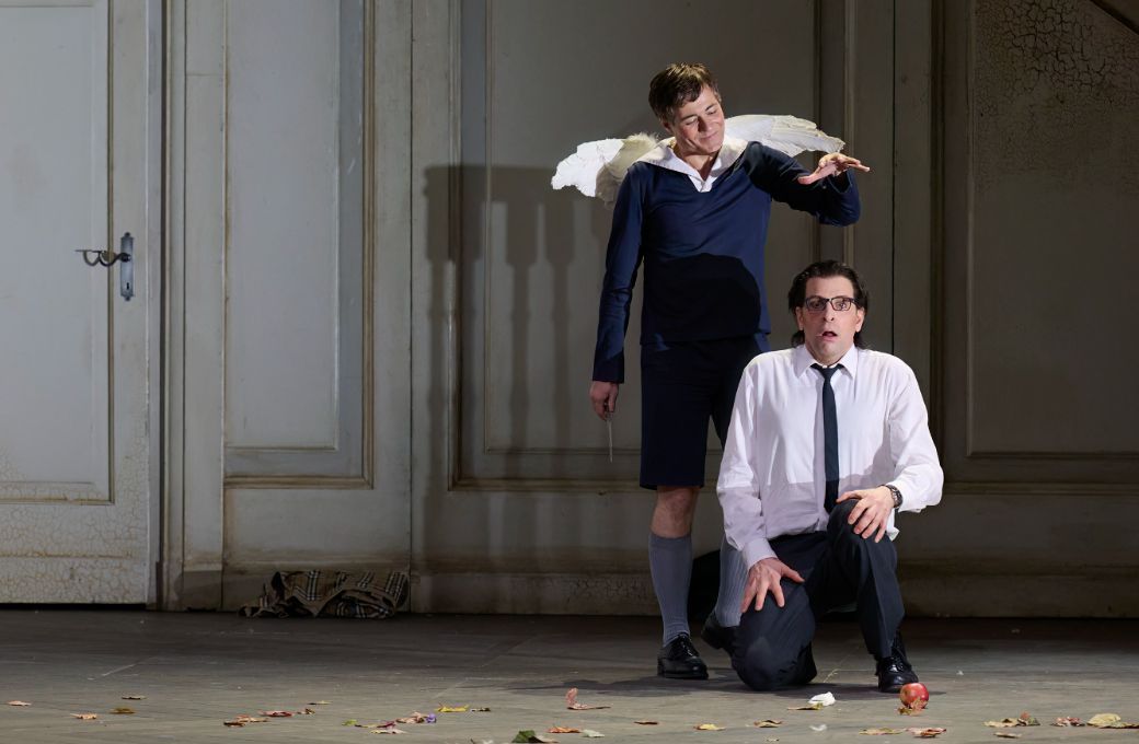 Uli Kirsch (Cherubim) and Luca Pisaroni (Figaro) &copy; Michael Cooper