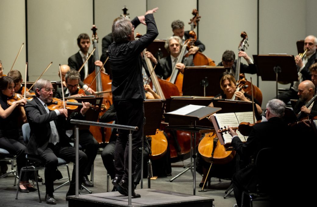 Ingo Metzmacher y la Orchestra del Maggio Musicale Fiorentino en el Auditorio de Tenerife &copy; Festival Internacional de M&uacute;sica de Canarias