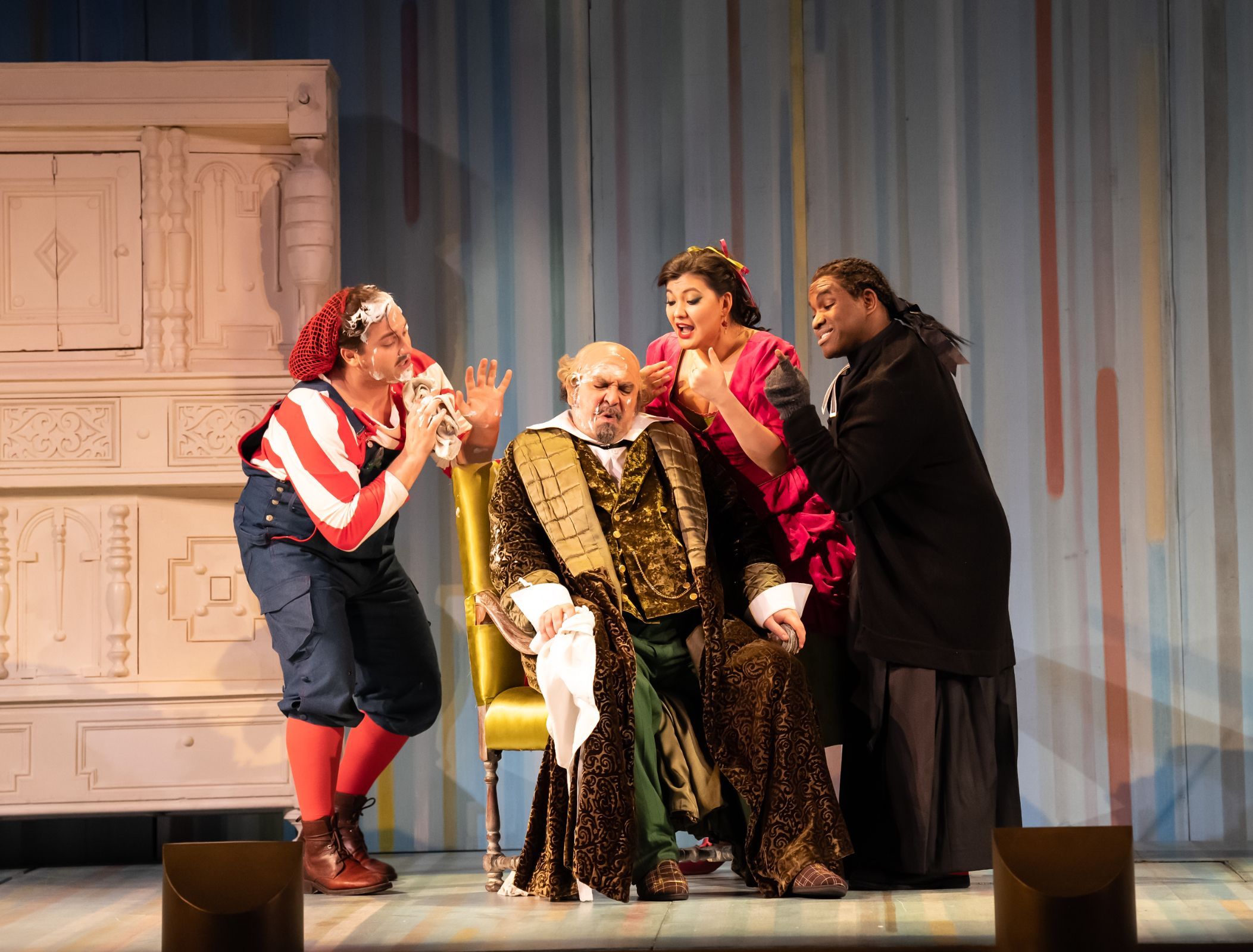 Andrzej Filończyk, Fabio Capitanucci (Bartolo), Aigul Akhmetshina and Lawrence Brownlee (Almaviva) &copy; ROH | Bill Cooper