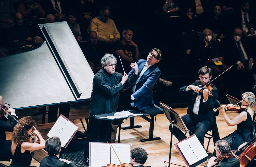 Antonio Pappano, Víkingur Ólafsson et l'Orchestra dell'Accademia Nazionale di Santa Cecilia &copy; Ondine Bertrand