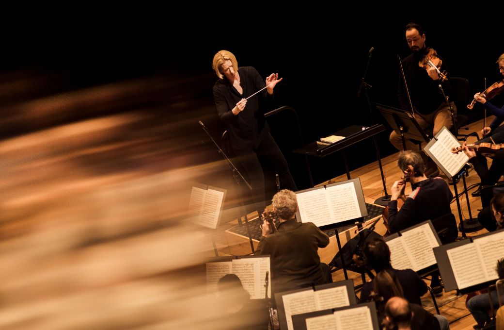 Joana Mallwitz dirige l'Orchestre de Paris &copy; Mathias Benguigui / Pasco &amp; Co