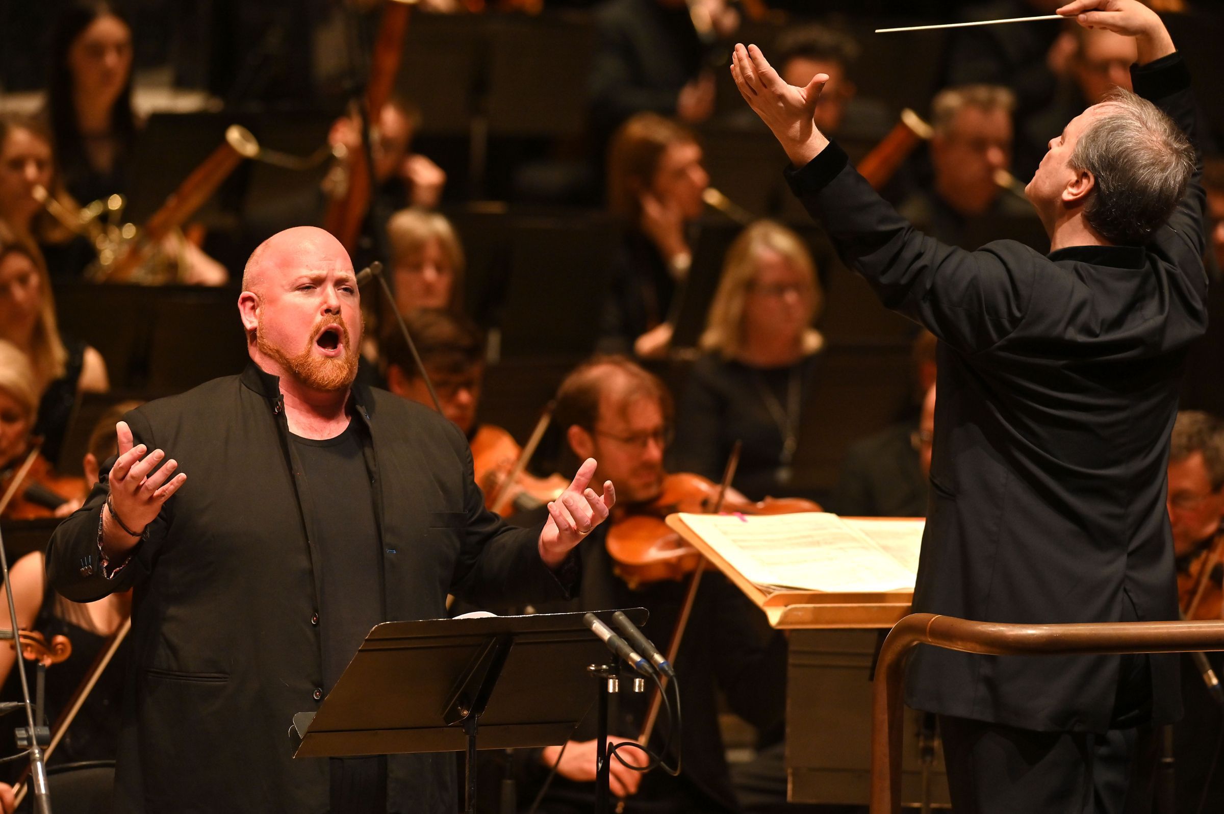 Nicky Spence and Sakari Oramo © BBC | Mark Allan