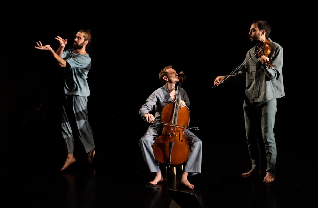 <i>How to Fall Apart</i> with Yiannis Logothetis, Coleman Itzkoff and Keir GoGwilt &copy; Baranova