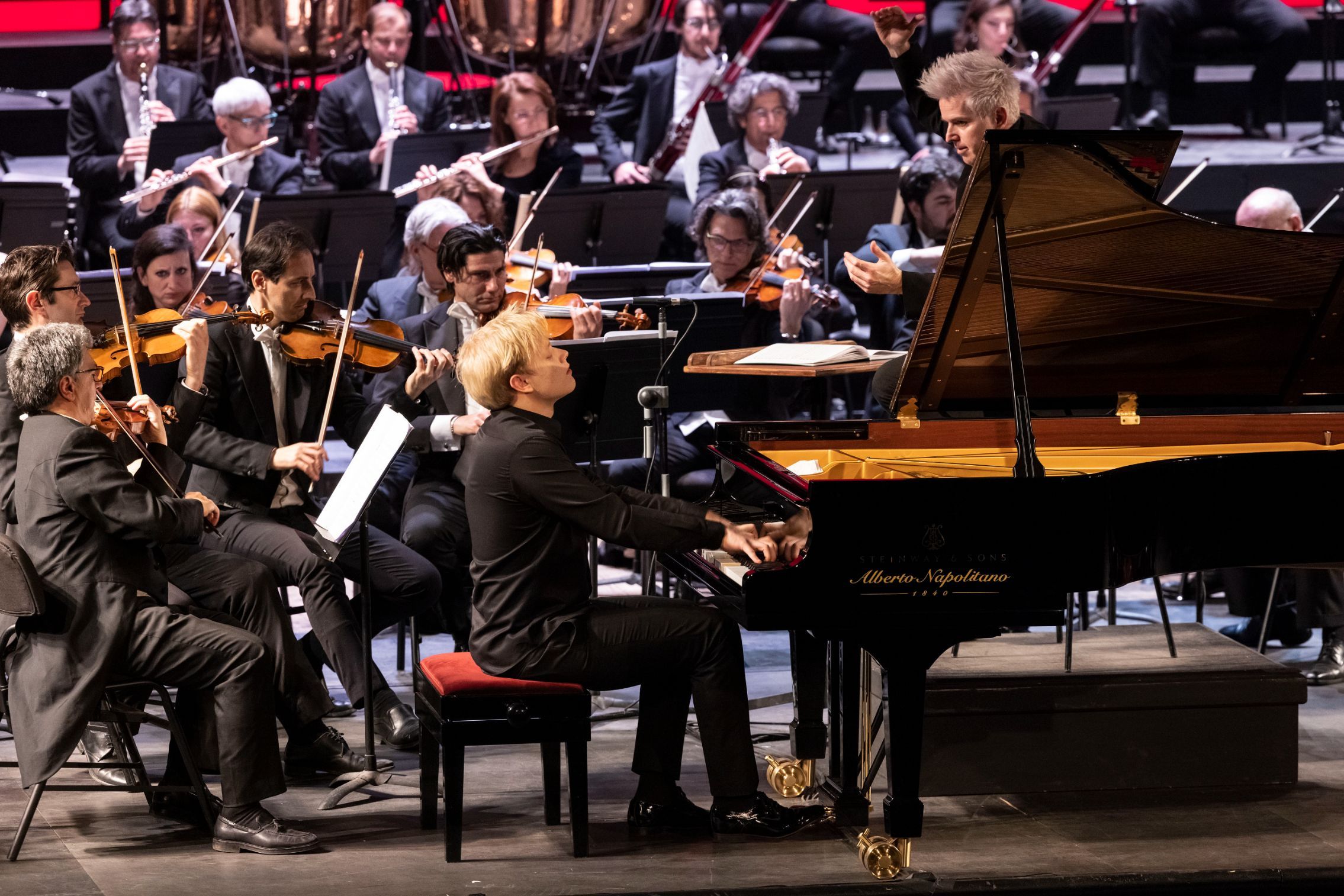 Alexander Malofeev, Dan Ettinger and the Orchestra del Teatro di San Carlo © Luciano Romano