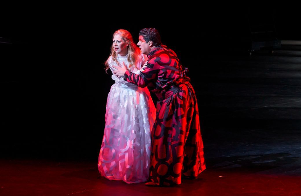 Sondra Radvanovsky (Lady Macbeth) y Luca Salsi (Macbeth) &copy; David Ruano | Gran Teatre del Liceu