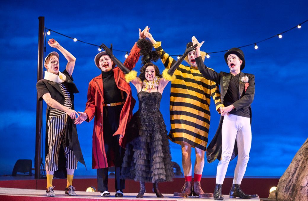 Adrian Dwyer, Dominic Sedgwick, Jennifer France, John Savournin and Alex Banfield (commedia troupe) &copy; Richard Hubert Smith