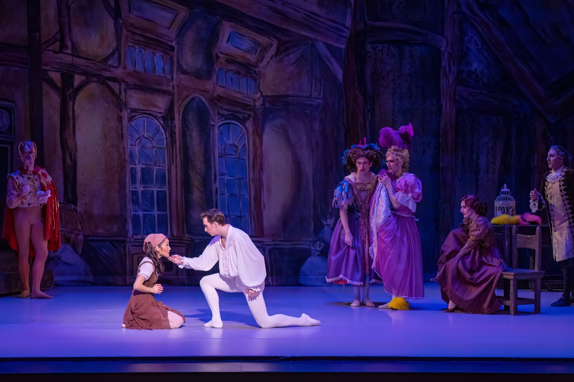 <i>Cinderella</i> Act 3 with Naomi Tanioka and Andrew Vecseri © Brett Pruitt & East Market Studios