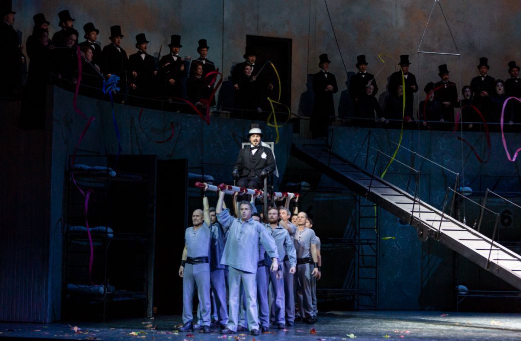 <i>Lucia di Lammermoor</i> &agrave; l'Op&eacute;ra Bastille &copy; &Eacute;milie Brouchon / Op&eacute;ra national de Paris