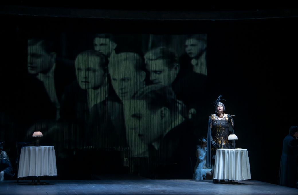 Carmen Topciu (Princesse de Bouillon) &copy; Guy Davies