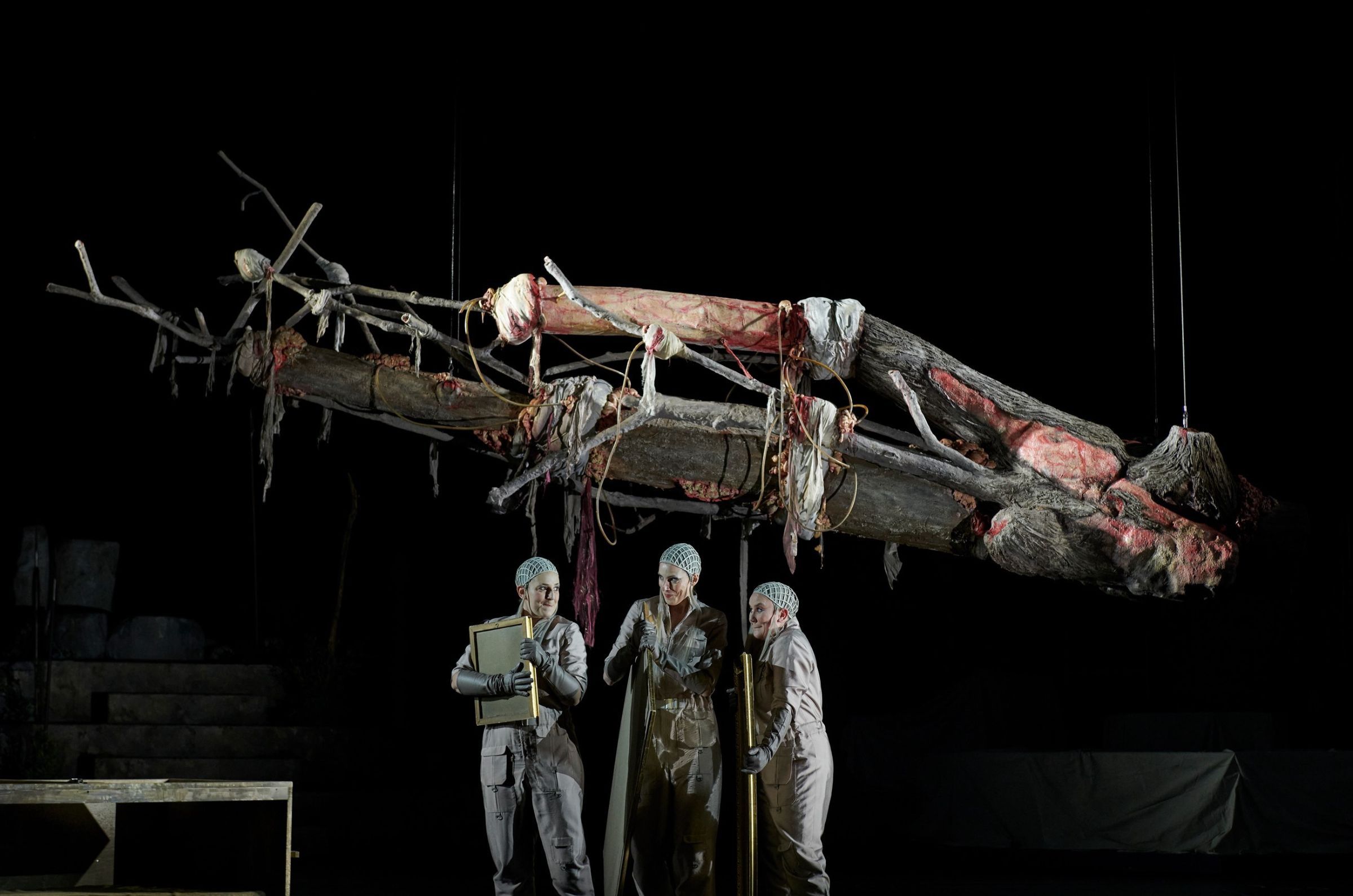 Martina Mikelić (Flosshilde), Linsey Coppens (Wellgunde) und Eliza Boom (Woglinde) &copy; Matthias Baus