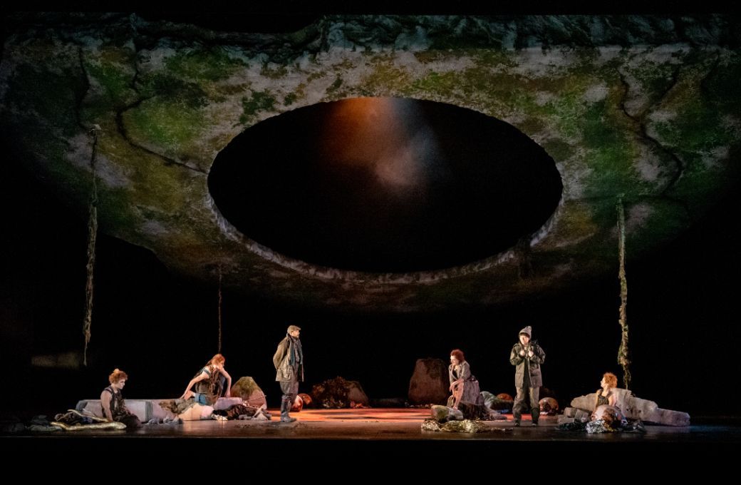 Ross Ramgobin (Gamekeeper), Dame Sarah Connolly (Ježibaba) and Hongni Wu (Kitchen Boy) &copy; ROH | Camilla Greenwell
