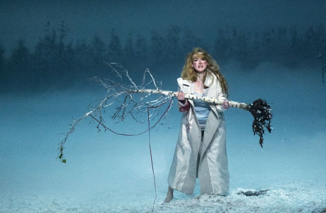 Vera-Lotte Boecker (Daphne) &copy; Monika Rittershaus