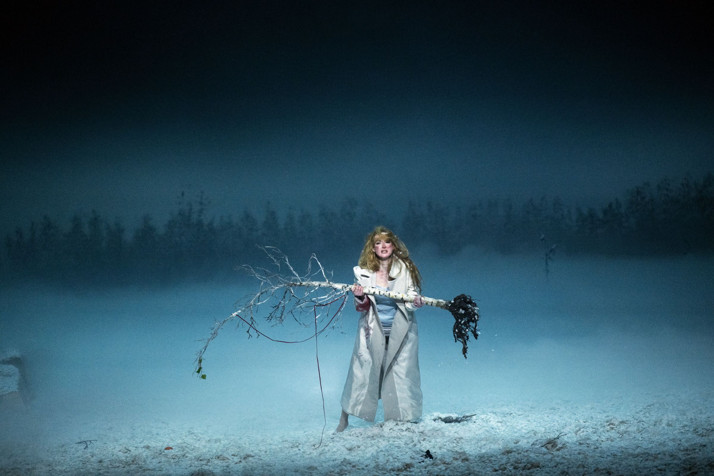 Vera-Lotte Boecker (Daphne) &copy; Monika Rittershaus