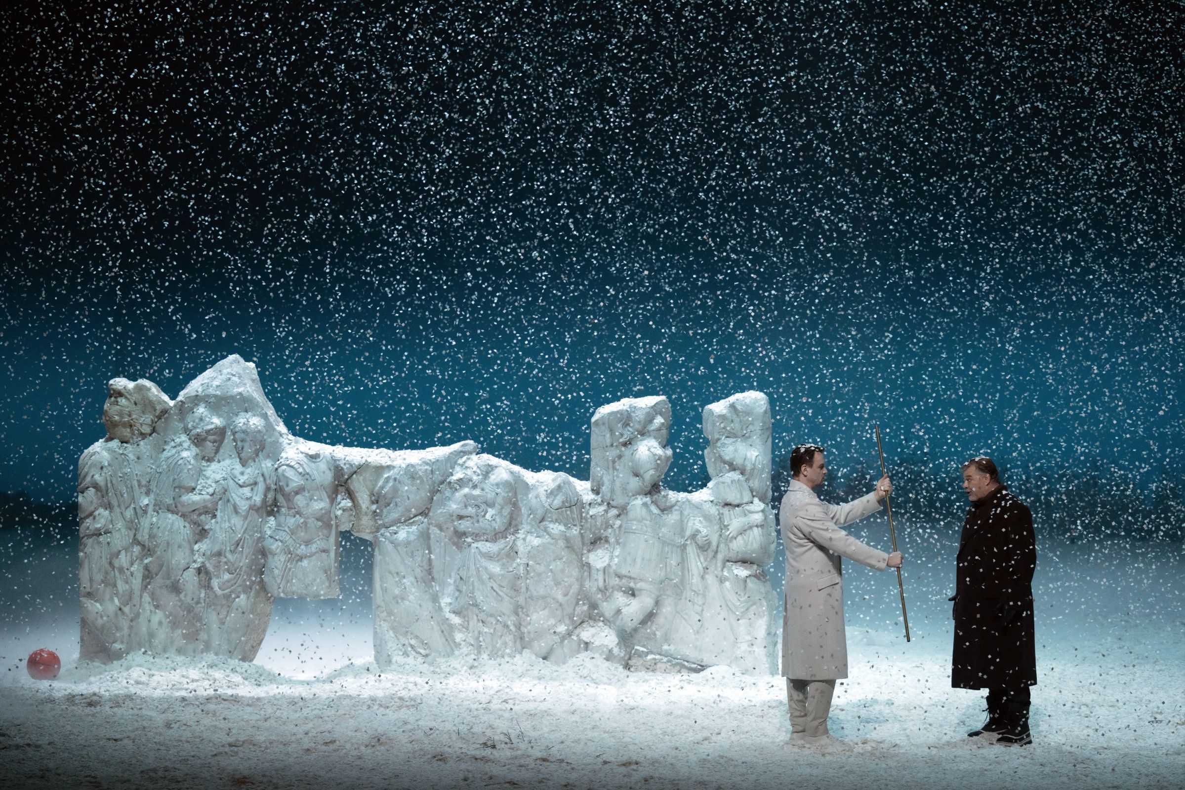 Pavel Černoch (Apollo) and René Pape (Peneidos) &copy; Monika Rittershaus